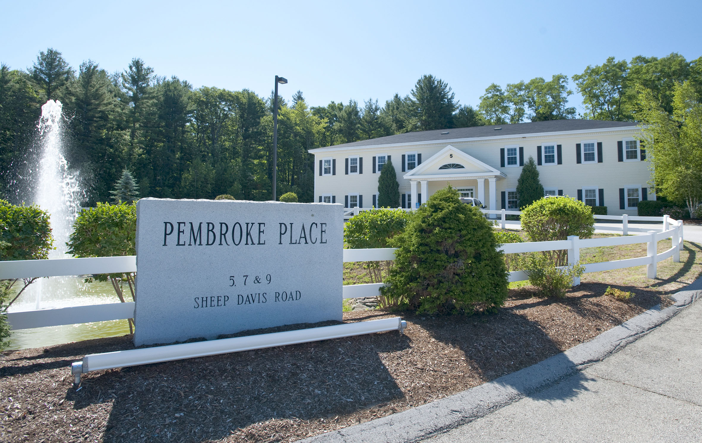 Pembroke Place, Pembroke NH